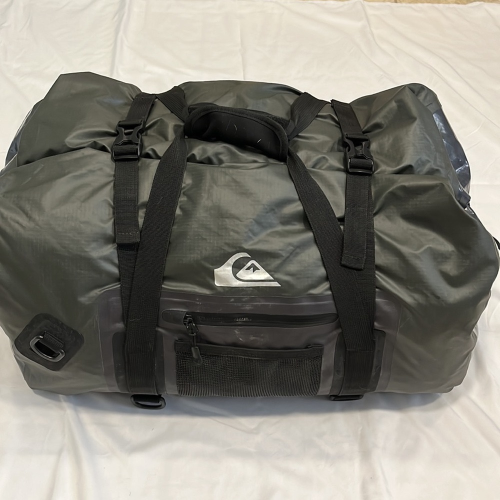 Quicksilver waterproof duffel